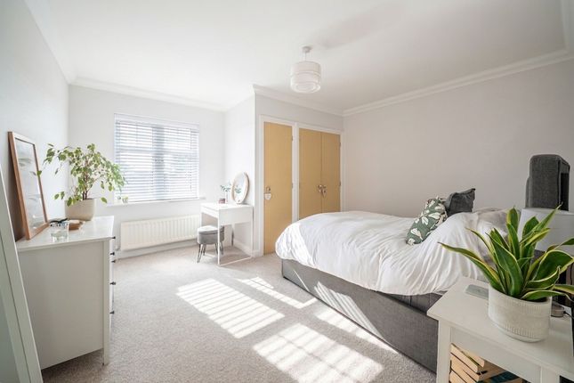 35 Causton Gardens, Eastleigh photo 4