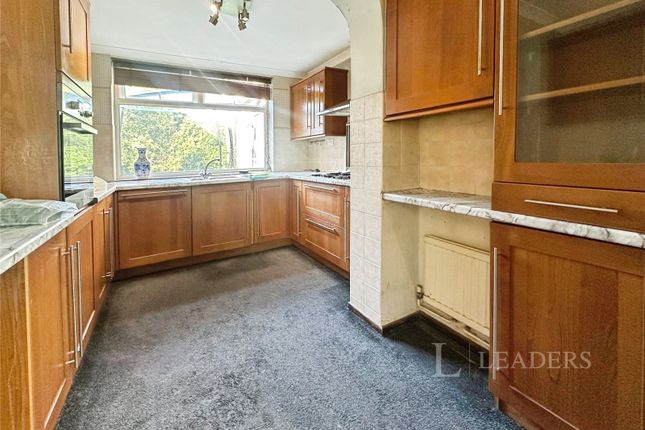 7, Willowfield, Essex photo 3