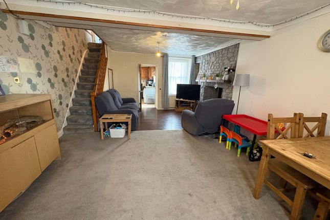 22, Tirycoed Road, Ammanford photo 4