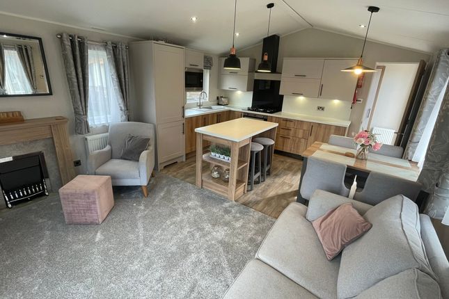 7 Sherwood, South Lakeland Leisure Village, Borwick Lane, Carnforth photo 4