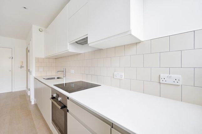 53423254, Osborn House, Blackheath photo 4