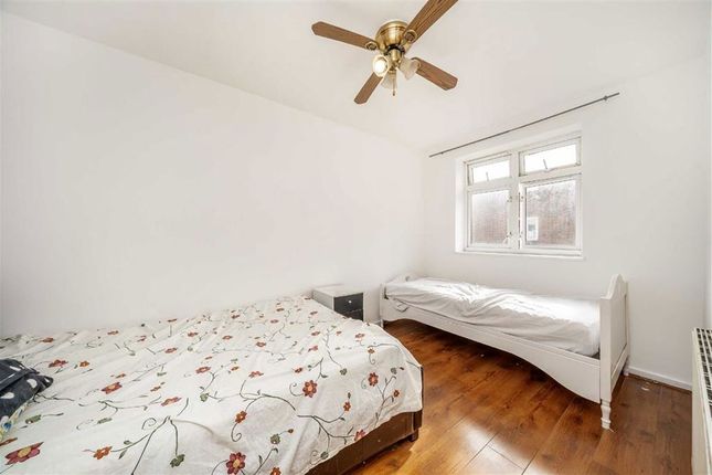 17, Ellsworth Street, London photo 4