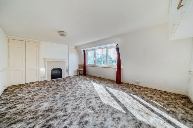 Flat 5, 35, Blackheath Park, London photo 2