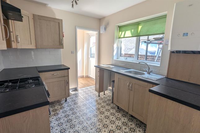 72, Brompton Road, Southsea photo 2