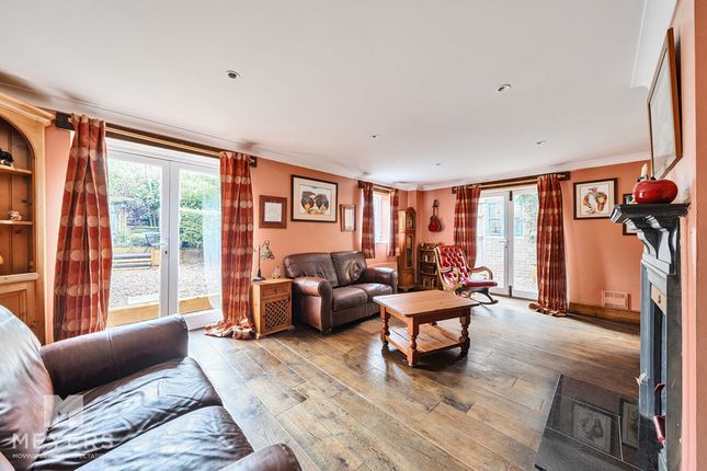 Muffin Cottage, Stevens Walk, Buckland Newton photo 3