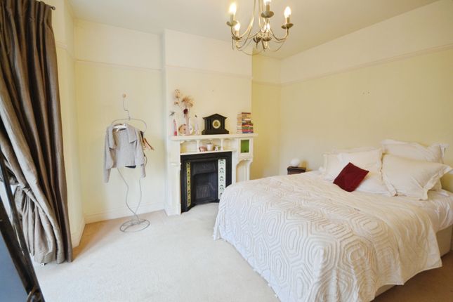 104, Kimberley Road, Cardiff photo 4