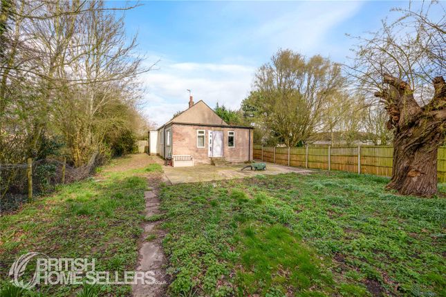 2-bed house on Gremora,, Drove Road, Whaplode Drove, £205,000