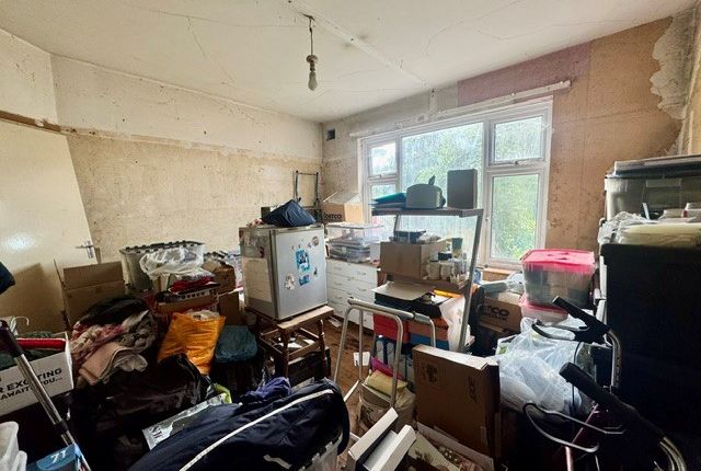 18, Wellington Road, Pinner photo 4