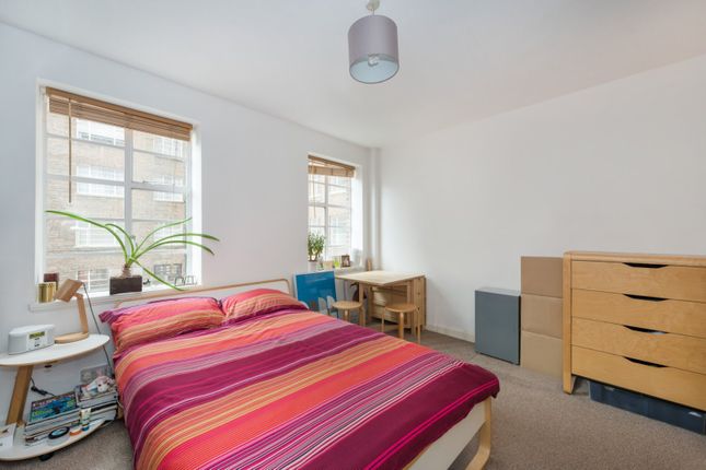 11 Kings Court,, Hamlet Gardens, London photo 2
