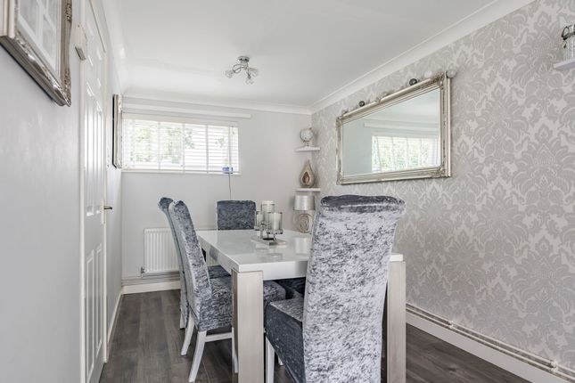 111 St. Johns Way, Thetford photo 4