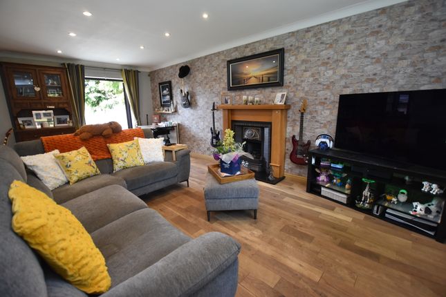 71, Chestnut Road, Market Drayton photo 2