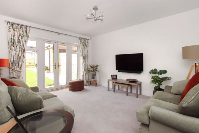 Detached house for sale in Pavis Close, Tring