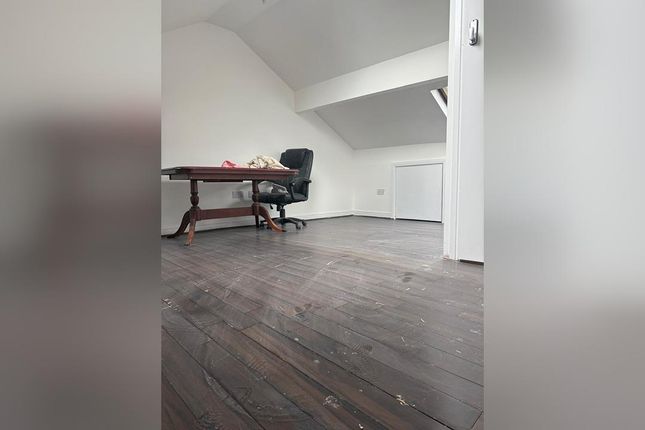 Loft - Bedroom 4.Jpg