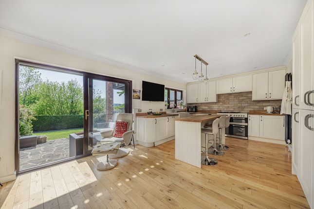 1, Heritage Hill, Keston photo 2