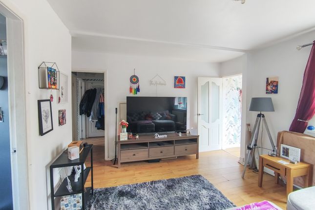 5, Ottringham Close, Newcastle upon Tyne photo 3