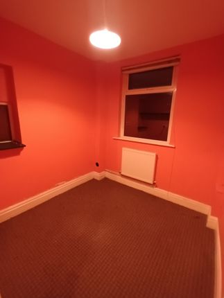 12, Fitzroy Street, Preston photo 3