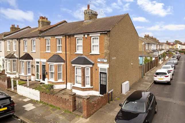 Thumbnail End terrace house for sale in Gloucester Road, Dartford