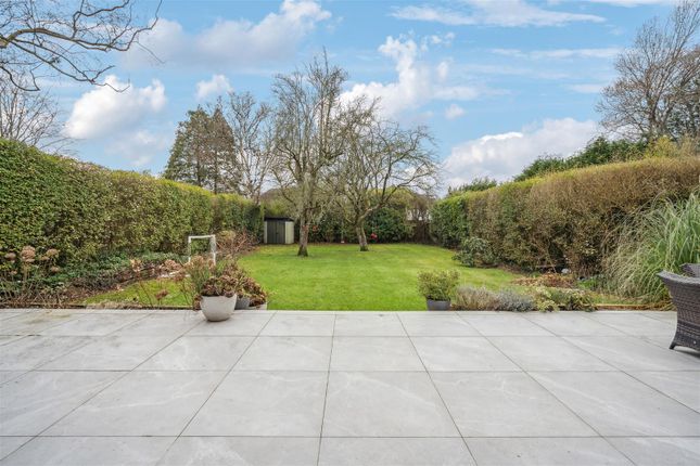 7, Watling Knoll, Radlett photo 4