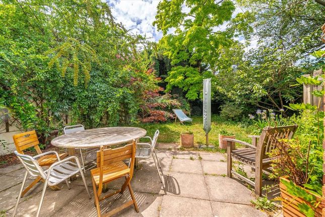 45D, Grosvenor Park, London photo 4
