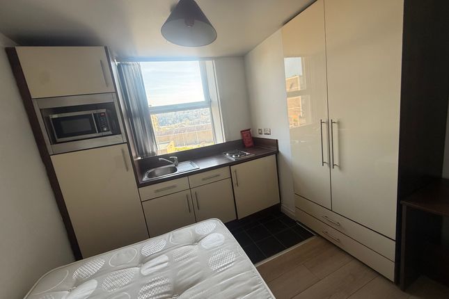 Lancaster House, Studio 1, Oldgate, HUDDERSFIELD photo 2