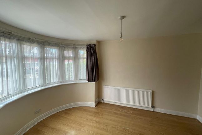 Thumbnail Semi-detached house to rent in Yeading Avenue, Harrow, Greater London
