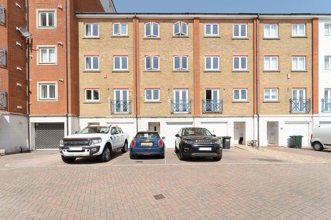 65, Dominica Court, Sovereign Harbour Eastbourne photo 2