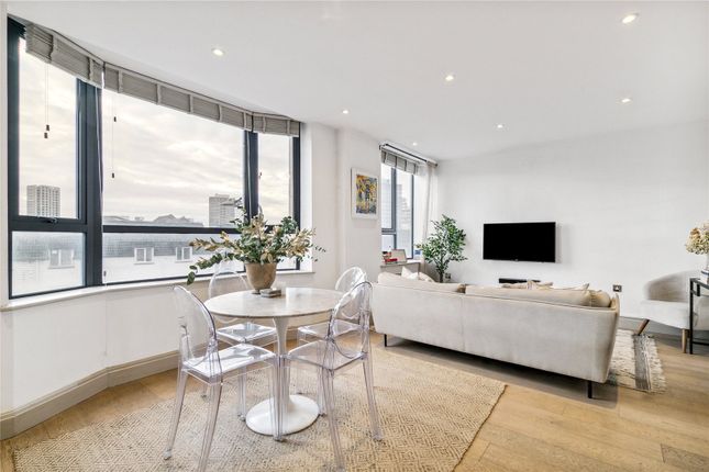 Flat for sale in York Road, London