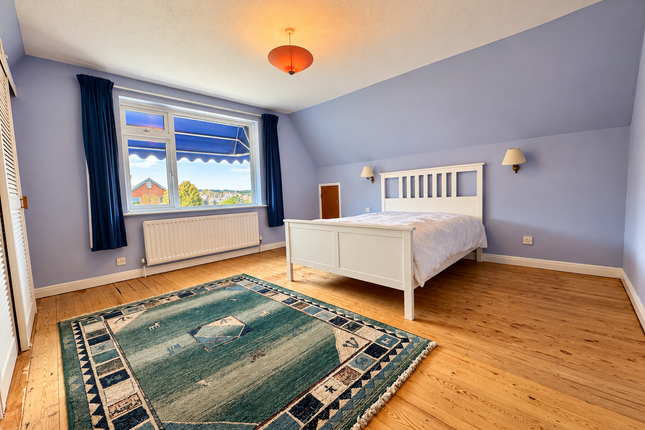 6, Underhill Crescent, Exmouth photo 4