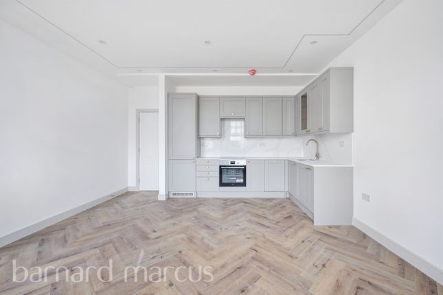 Flat 2, 2a, Longfield Street, London photo 3
