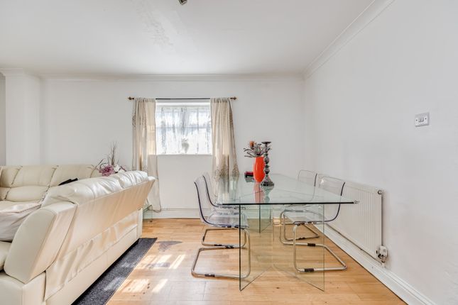 End terrace house for sale in Haslemere Avenue, Mitcham