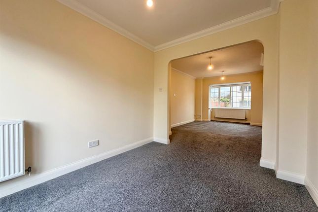 21, Elderberry Way, Willand photo 2