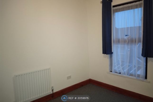 A Pleasant St, Morriston, Swansea photo 4