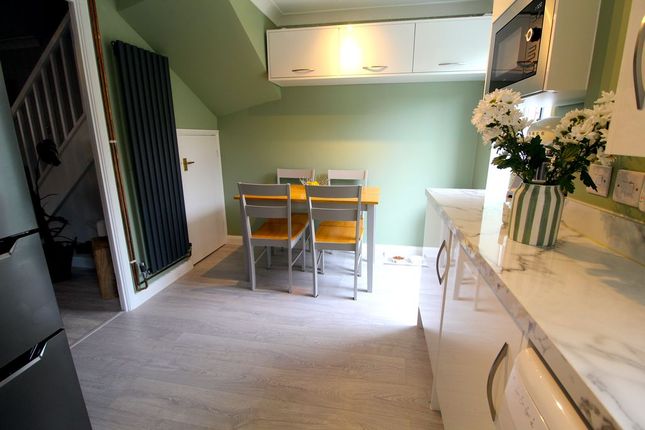 30, Grange Close, Bristol photo 3