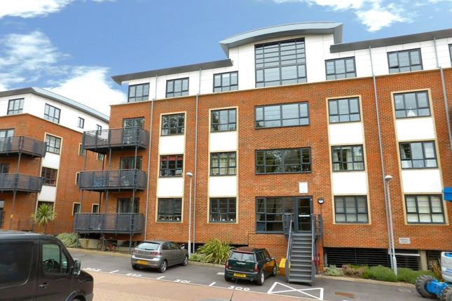 Flat for sale in Beverley House, Wallis Square, Farnborough