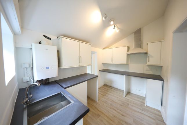 22, Duesbery Street, Hull photo 2