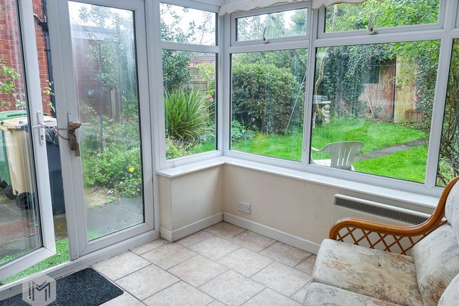 5 Park View, Bolton photo 4