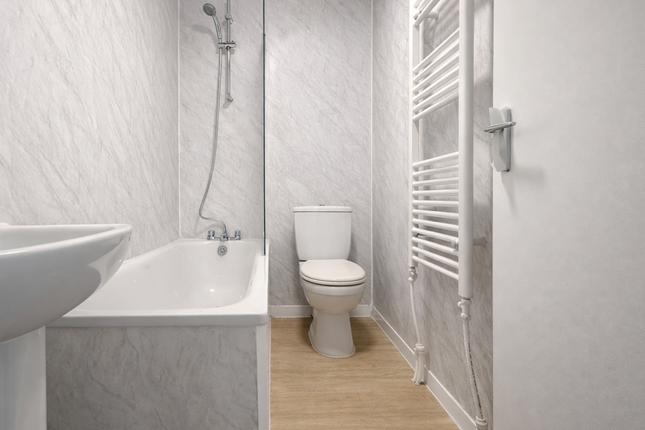 35a The Slade, London photo 5