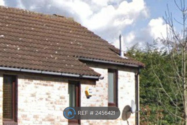 2 bed end terrace house to rent
