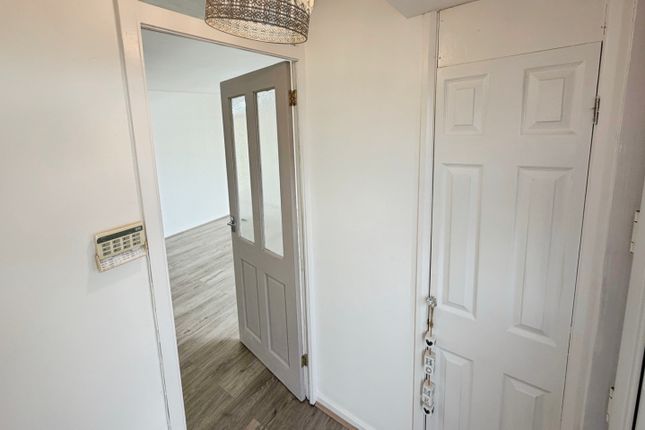 103, Capenhurst Lane, Whitby photo 3