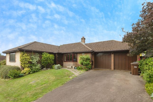 3-bed house on 15, Glenleigh Walk, East Sussex, £550,000