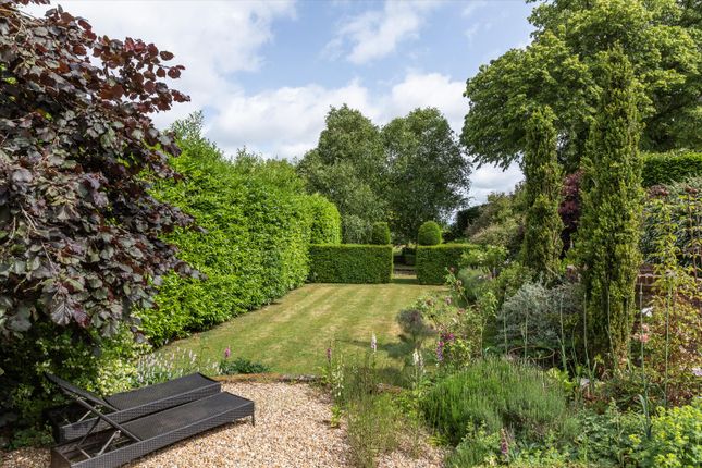 Chawton, Alton photo 4