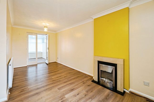 8, Swainby Close, Hull photo 2