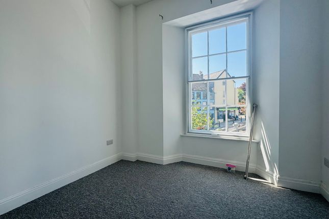 Flat 4, Narberth photo 5