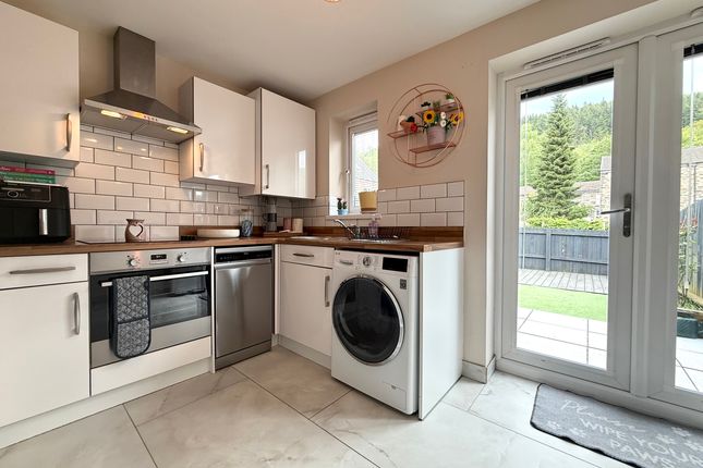 56 Ffordd Y Glowyr, Aberpennar photo 5