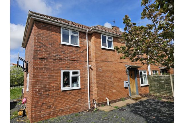 Thumbnail Semi-detached house for sale in Abberley View, Droitwich