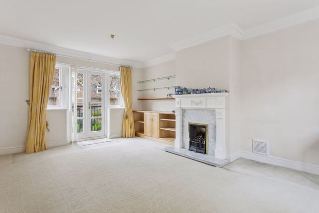 12, Malthouse Way, Marlow photo 2