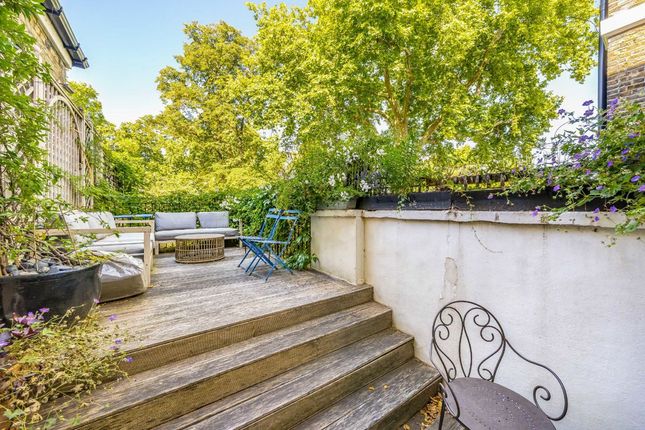 13, Lansdowne Road, London photo 5