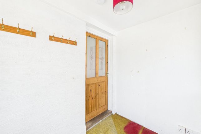 9, Paradise Park, Holsworthy photo 3