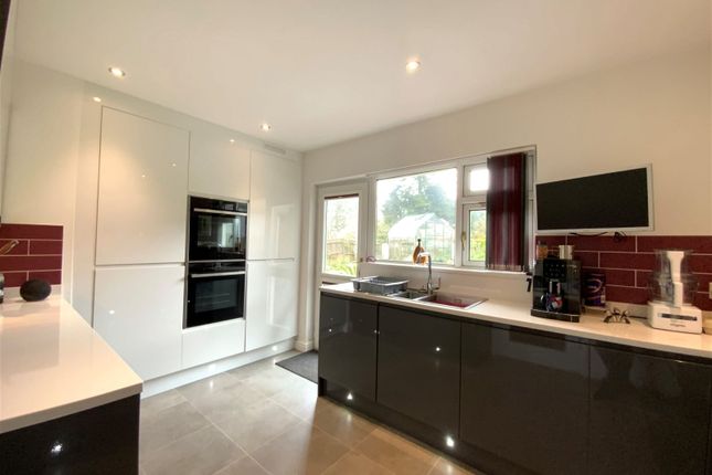 Bungalow for sale in Huxtable Hill, Torquay