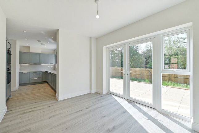 29, Oakdale Road, Berkshire photo 2